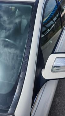 White 2008 Mercedes-Benz C-Class C 300 Sport