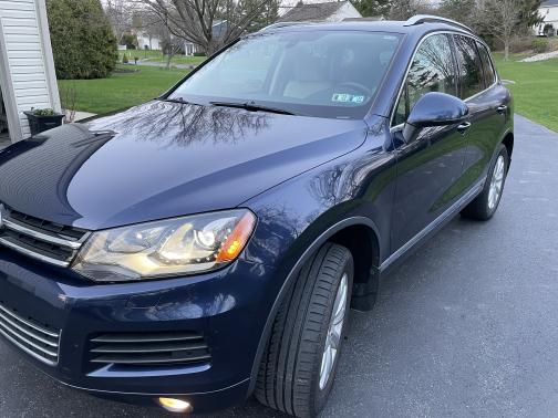 2011 Volkswagen Touareg VR6 Sport