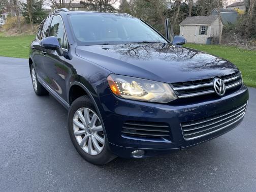 2011 Volkswagen Touareg VR6 Sport