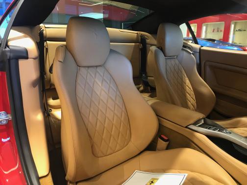 2009 Ferrari California Base