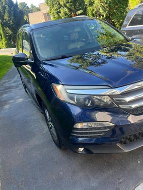 Blue 2018 Honda Pilot EX-L