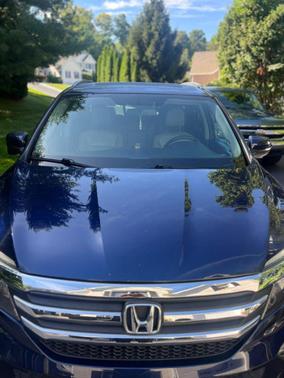 Blue 2018 Honda Pilot EX-L
