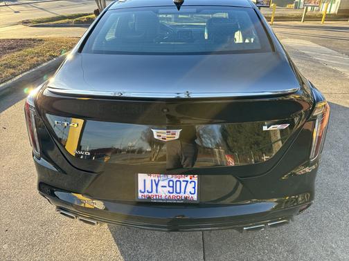 2022 Cadillac CT4-V Base