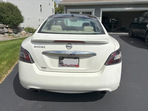 2012 Nissan Maxima SV