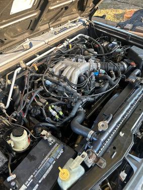 Black 2000 Nissan Xterra SE 4WD