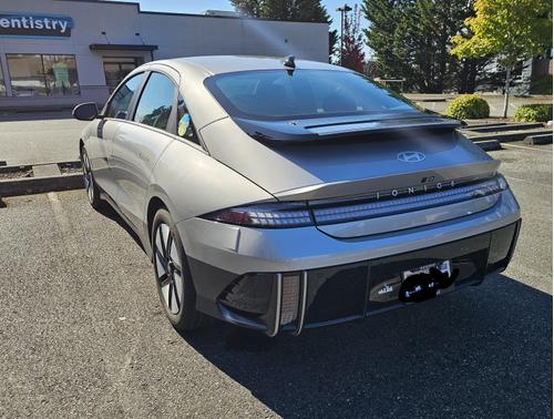 2025 Hyundai IONIQ 6 SE Standard Range