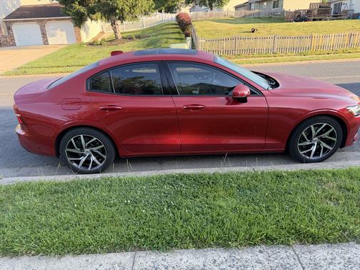 Red 2019 Volvo S60 T5 Momentum