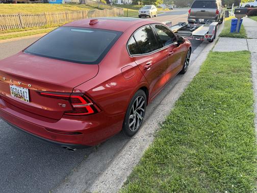 Red 2019 Volvo S60 T5 Momentum