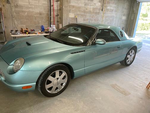 2002 Ford Thunderbird Premium