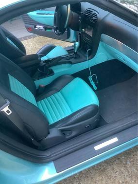 2002 Ford Thunderbird Premium