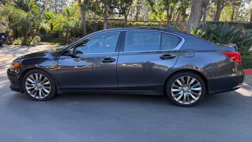 2017 Acura RLX Technology Package