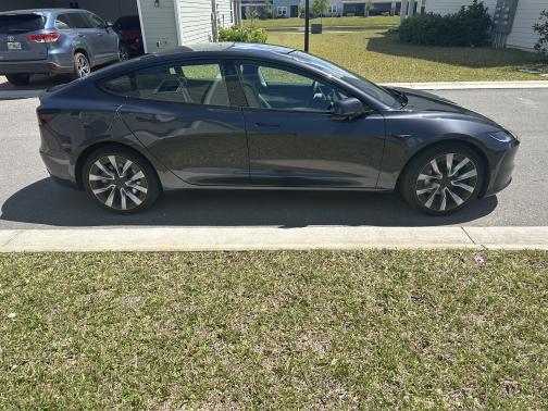 2024 Tesla Model 3 Long Range
