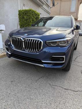 Blue 2023 BMW X5 xDrive40i