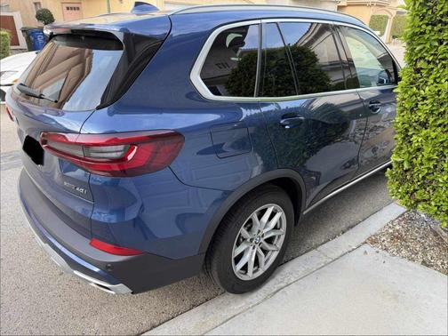 Blue 2023 BMW X5 xDrive40i
