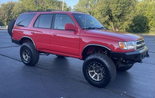 2000 Toyota 4Runner SR5 4WD