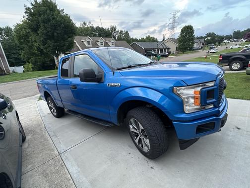 Blue 2019 Ford F-150 XL