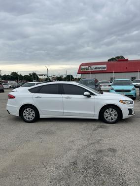 White 2019 Ford Fusion S