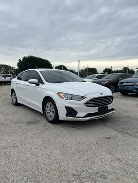 White 2019 Ford Fusion S
