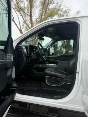 White 2024 Ford F-350 Lariat