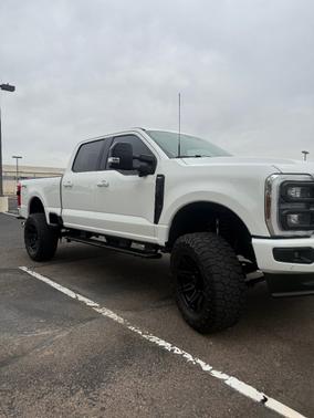 White 2024 Ford F-350 Lariat