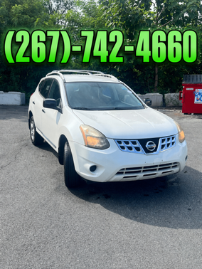 White 2014 Nissan Rogue Select S