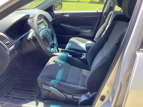 Silver 2005 Honda Accord LX