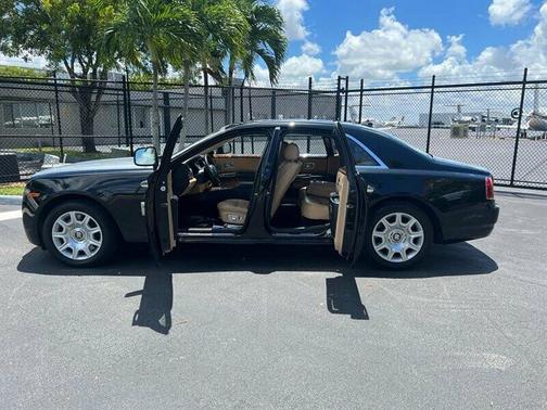 2012 Rolls-Royce Ghost Base
