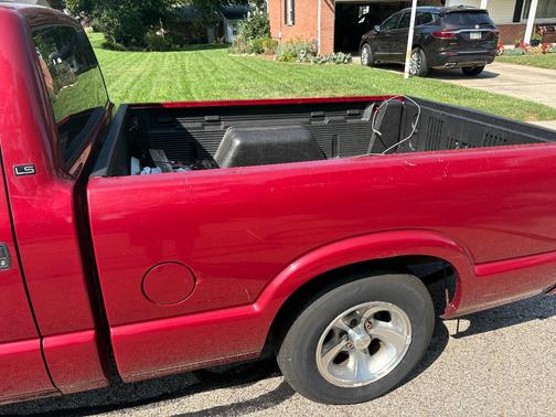 Red 2002 Chevrolet S-10 LS