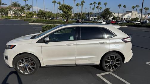 2016 Ford Edge Sport