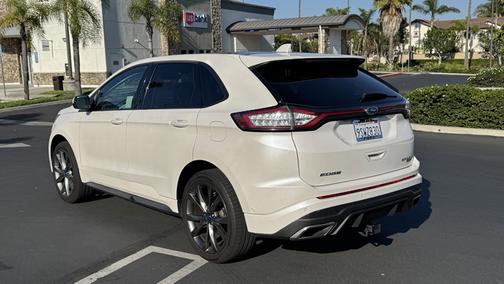 2016 Ford Edge Sport