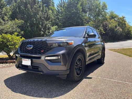 Gray 2020 Ford Explorer ST