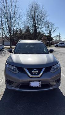 Gray 2016 Nissan Rogue SV