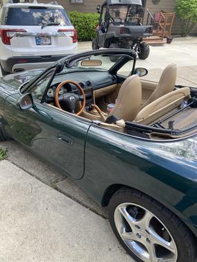2001 Mazda MX-5 Miata Base