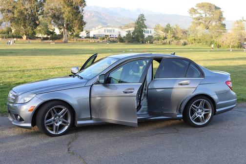 Photo 1 of 7 of 2009 Mercedes-Benz C-Class C 350 Sport