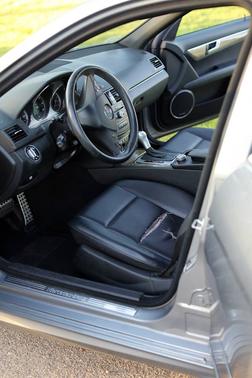 Photo 2 of 7 of 2009 Mercedes-Benz C-Class C 350 Sport