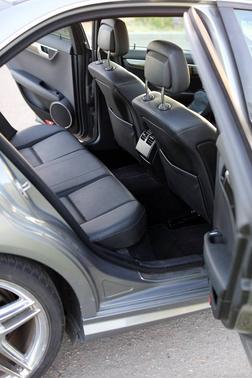 Photo 3 of 7 of 2009 Mercedes-Benz C-Class C 350 Sport