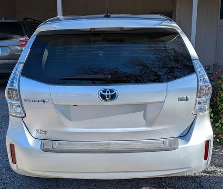 2014 Toyota Prius v Three