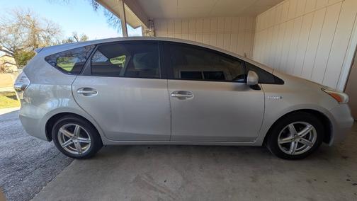 2014 Toyota Prius v Three