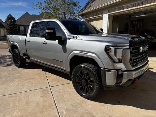 Gray 2025 GMC Sierra 2500 AT4