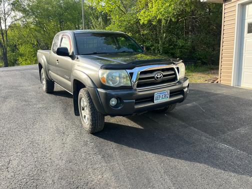 Gray 2009 Toyota Tacoma Access Cab