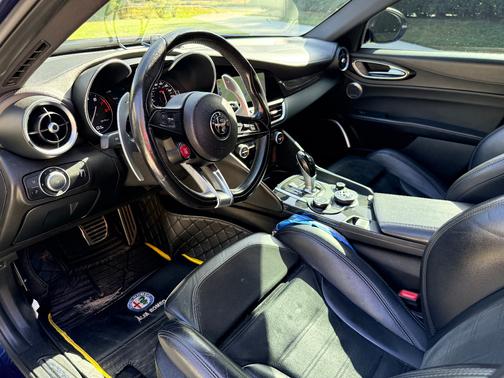 2018 Alfa Romeo Giulia Quadrifoglio