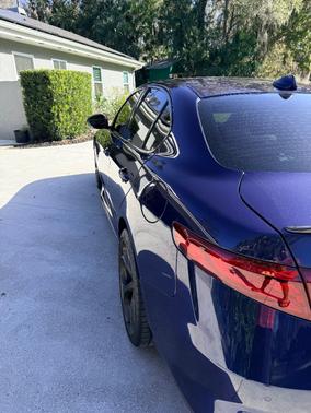 2018 Alfa Romeo Giulia Quadrifoglio