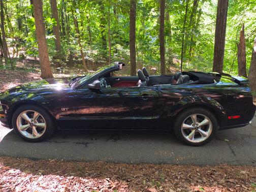Black 2008 Ford Mustang GT