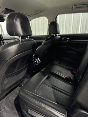 Black 2023 Kia Sorento S