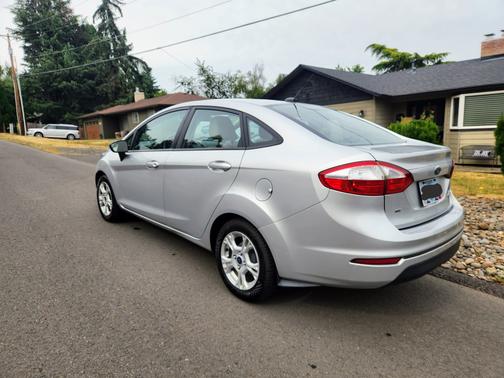 2014 Ford Fiesta SE