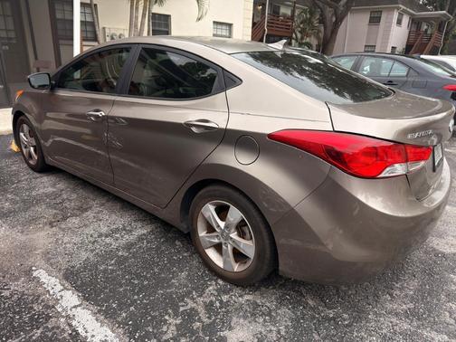 Beige 2013 Hyundai ELANTRA GLS