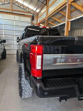 Black 2022 Ford F-350 Platinum