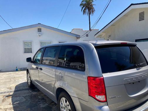 Silver 2019 Dodge Grand Caravan SE