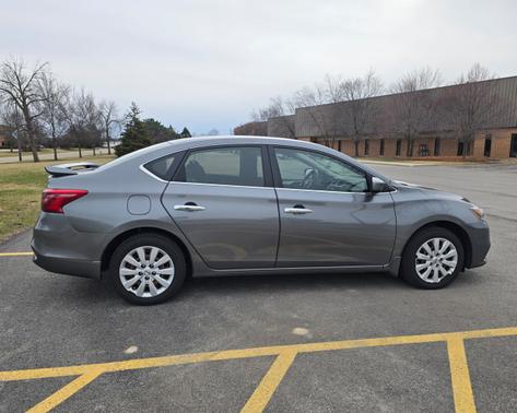 Gray 2016 Nissan Sentra S