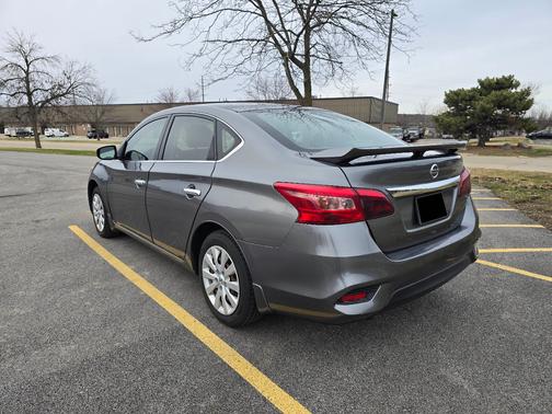 Gray 2016 Nissan Sentra S